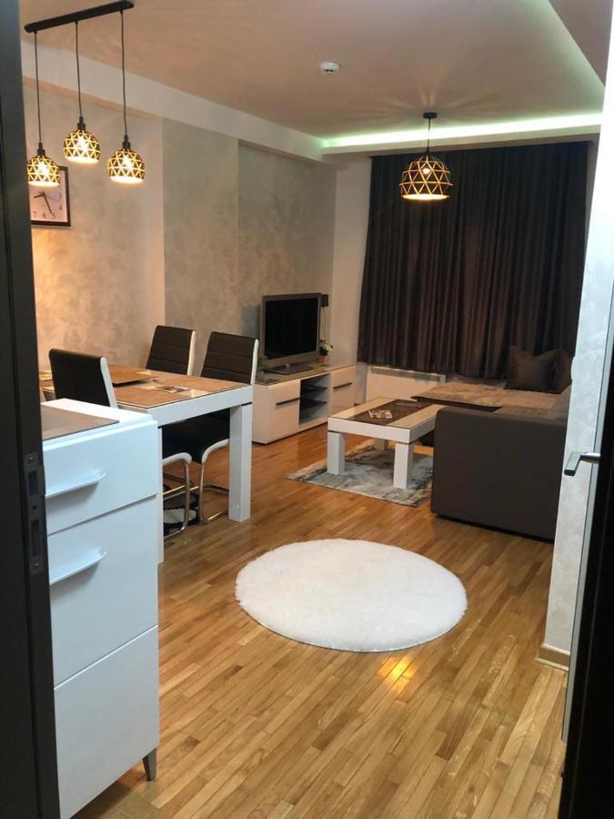 Apartman Kraljevi Cardaci Sadikovic Sa Garazom Kopaonik Exterior photo