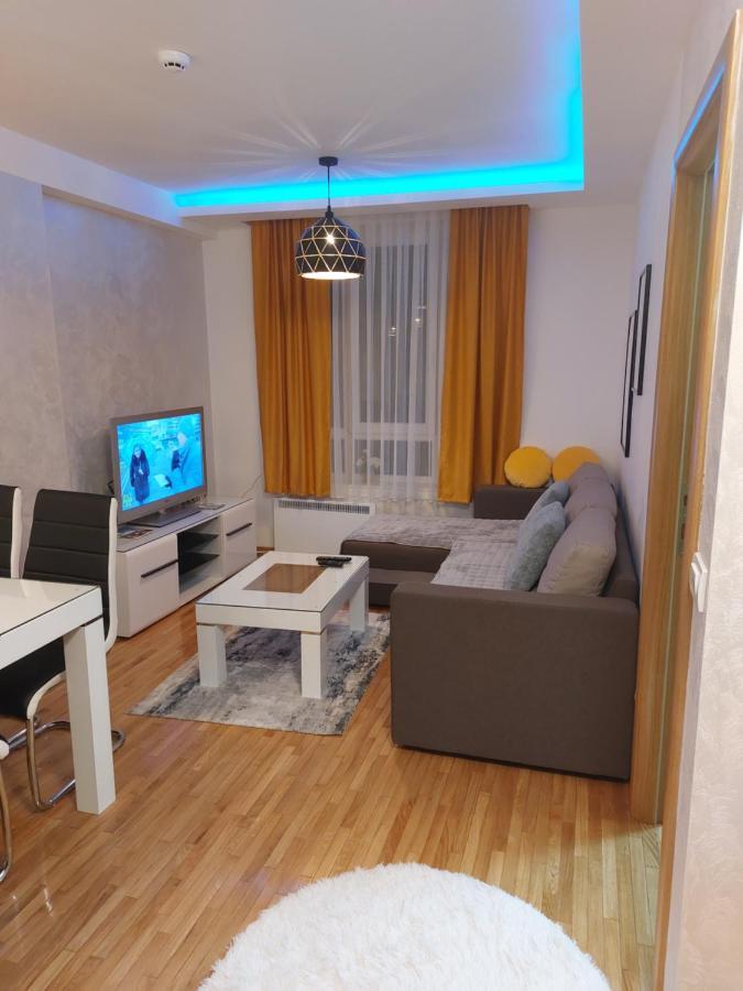 Apartman Kraljevi Cardaci Sadikovic Sa Garazom Kopaonik Exterior photo