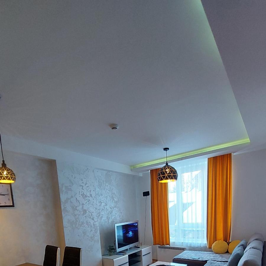 Apartman Kraljevi Cardaci Sadikovic Sa Garazom Kopaonik Exterior photo